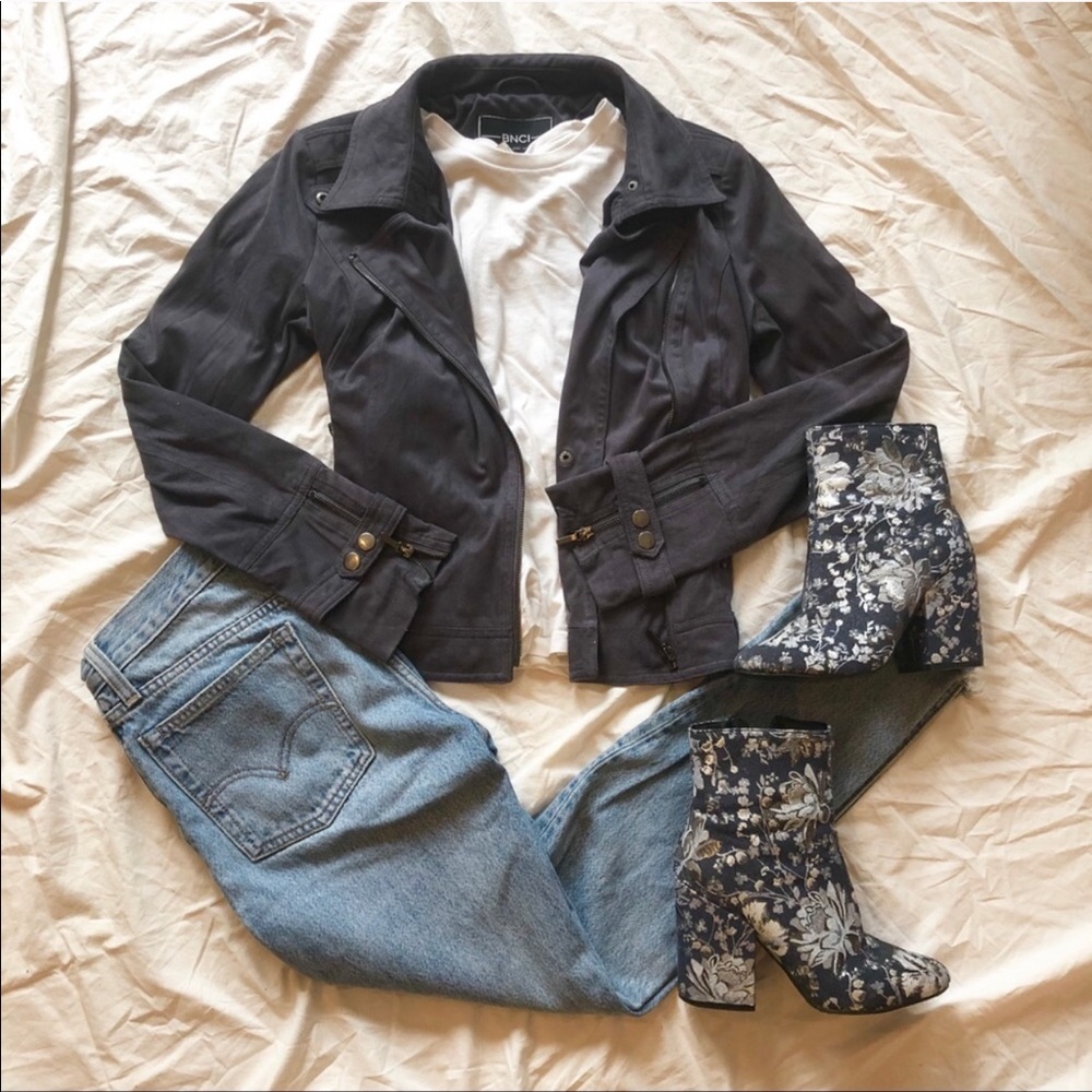 MOTO JACKET